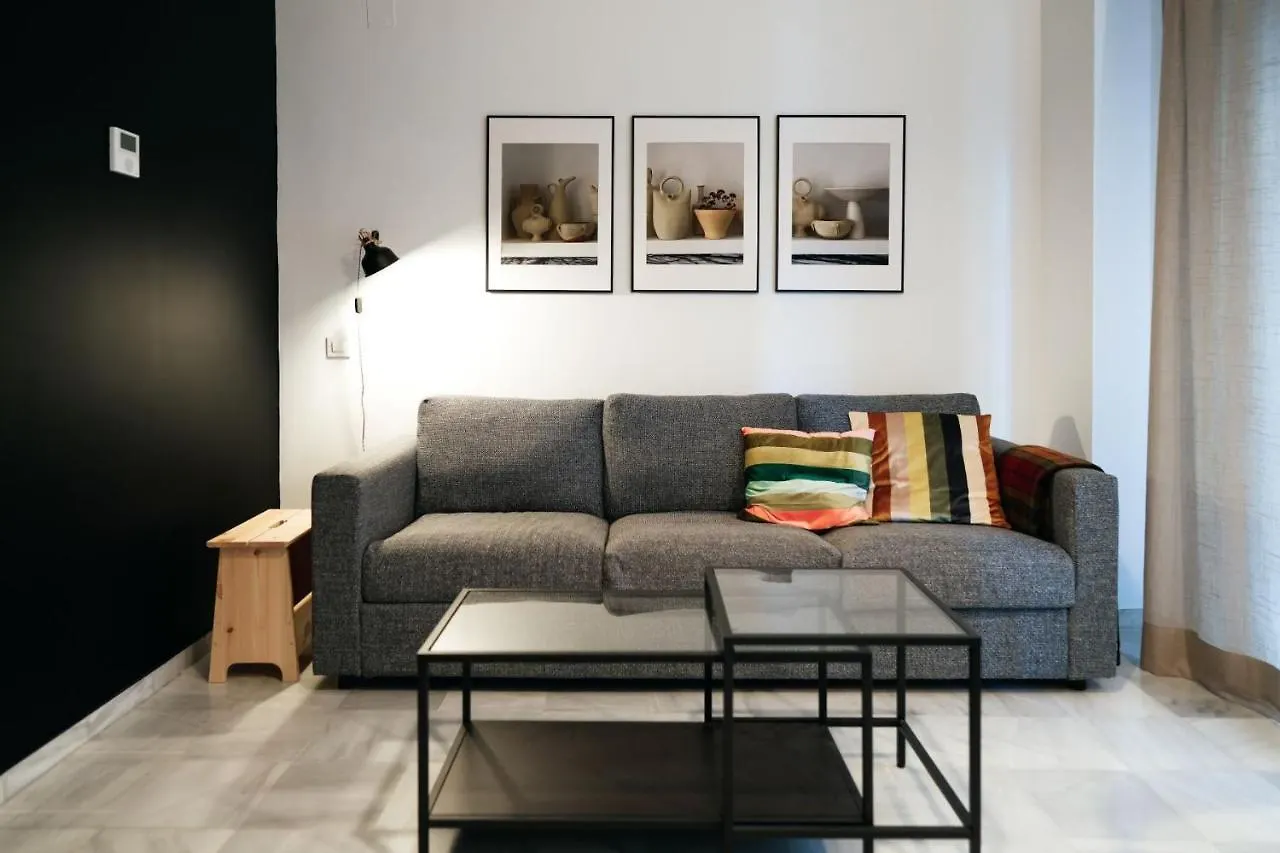 Reyes Catolicos Suite Apartment Севилья 0*,  Испания